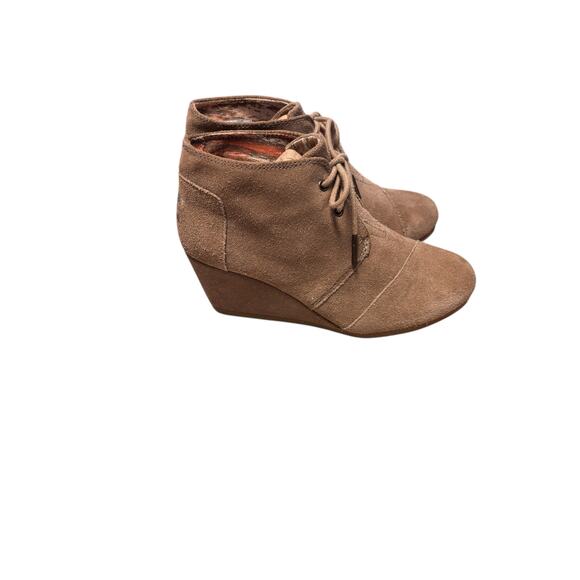 TOMS Desert Wedge Booties Suede Lace-Up Tan Size 6.5 - Picture 2 of 6